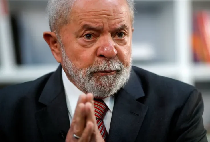 Lula dá entrada no Hospital Sírio Libanês, em São Paulo