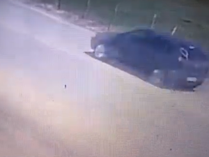 PC divulga imagens de carro suspeito de ter sido utilizado em homicídio