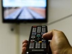 ?Empresas de TV por assinatura não podem cobrar por ponto extra, esclarece juíza