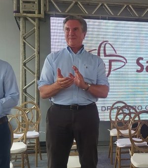 No Agreste de Alagoas, Collor diz que sua pré-candidatura ao governo é para dar mais emprego aos jovens