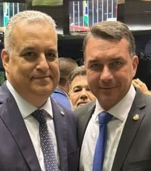 Alfredo Gaspar é o plano B de Flávio Bolsonaro para o governo de Alagoas