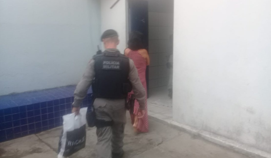 Mulher é presa por furtar mais de 500 reais em mercadoria no Centro de Maceió