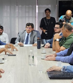 Defensoria Pública firma acordo com representantes da educação de Maceió sobre apoio escolar de crianças com TEA