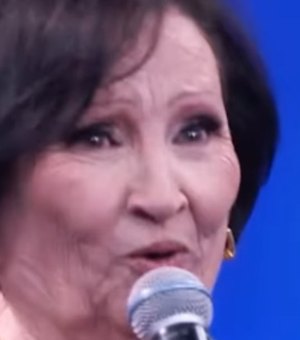 Dona Déa se emociona e diz que só verá Paulo Gustavo “quando partir”