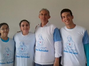 Membros de Centro Espírita tentam arrecadar verba para concluir sede