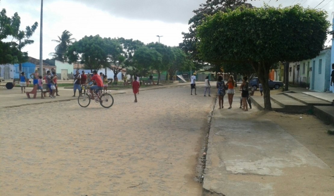 Jovem se fere ao 'brincar' com espingarda na zona rural de Arapiraca