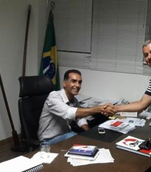 Sindicalista Aldo Sobreira senta com Prefeito Pedoca Jatobá