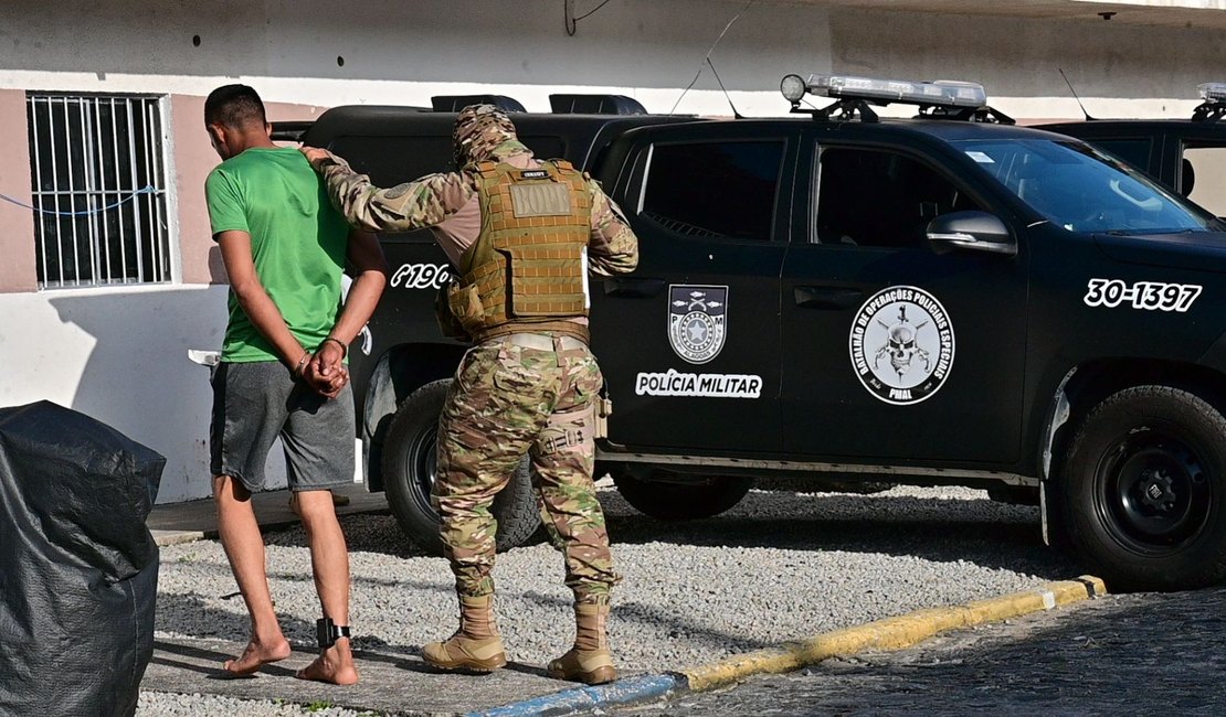 Operação prende 11 suspeitos de integrar facção Comando Vermelho em Maceió e região