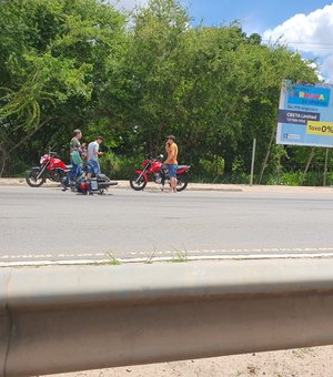 Colisão entre motos é registrada no bairro Santa Edwiges, em Arapiraca