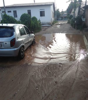 Ruas do Povoado São Bento ficam alagadas após chuvas