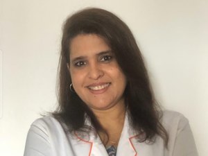 Oftalmologista explica que população deve ficar atenta à exposição excessiva à luz de eletrônicos