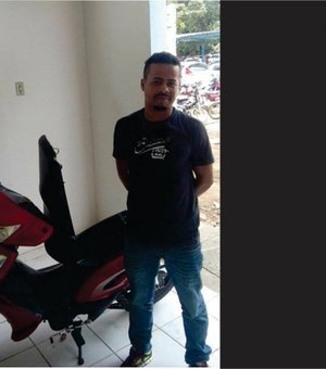 Homem é detido com ciclomotor adulterado