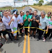 Governador entrega estrada e garante novas obras para o turismo de União dos Palmares
