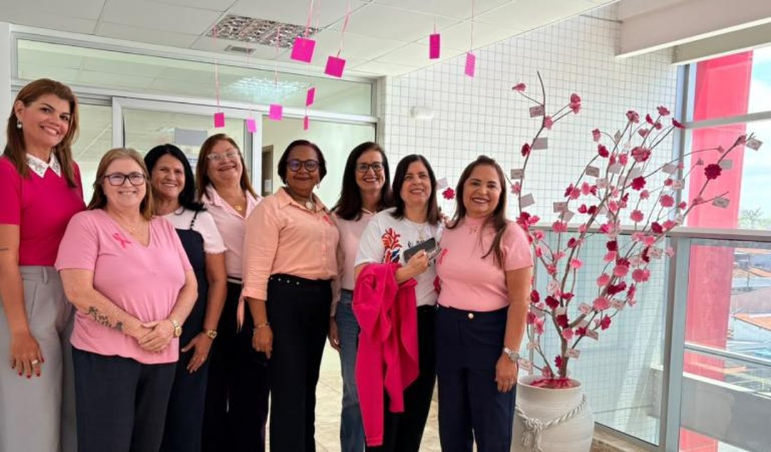 TCE-AL promove ação sobre prevenção ao câncer de mama e acolhimento às mulheres
