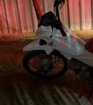 Polícia diz que moto usada em ataque que deixou mulher morta era roubada