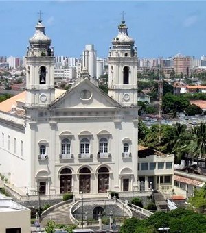 Confira horários de missas na Catedral Metropolina de Maceió