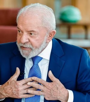 Lula sanciona lei que combate 'adultização' de crianças na internet