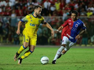 Primeira Liga: Mineiros avançam à semifinal e cariocas param nas zebras paranaenses