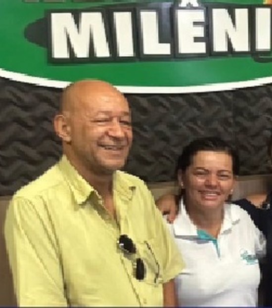 Rádio de ex-deputado muda de apresentador, tentando reverter baixa audiência