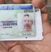 Corpo de australiano morto em queda de avião com cocaína segue no IML de Maceió