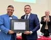 Câmara de Maceió entrega Título de Cidadão Honorário ao professor universitário Eraldo de Souza