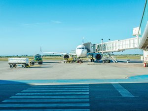 Alagoas está entre os 10 destinos nacionais que mais expandiram a malha aérea, aponta pesquisa