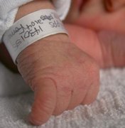 Projeto obriga maternidades a adotarem procedimentos rigorosos de identificação dos bebês
