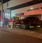 Velas acesas durante celebração são investigadas como possível causa de incêndio em apartamento em Maceió