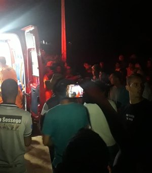 [Vídeo] Acidente no Sertão deixa quatro pessoas feridas; filho de vereador está entre os feridos