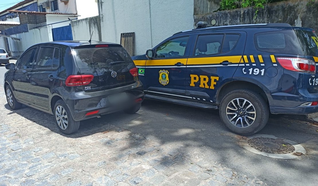 Homem é preso por adulterar veículo em Maceió