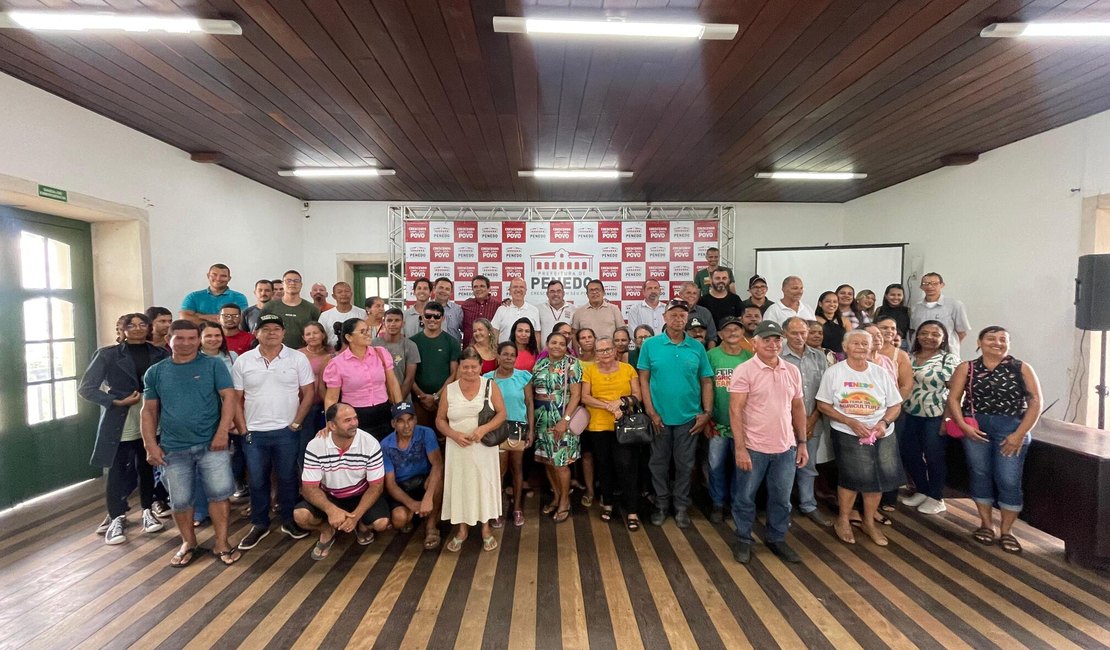 Apoio da Prefeitura de Penedo ao agricultor familiar gera mais de R$ 2,5 milhões para famílias da zona rural