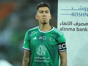 Direção do Flamengo pretende propor acordo para contração de Firmino