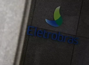 'Nova' MP da Eletrobras anima mercado, mas preocupa setor de energia