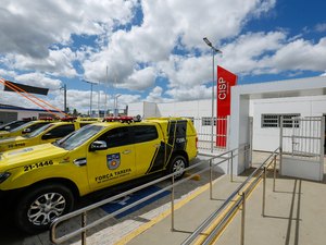 Homem é detido após quebrar vidros de posto de saúde e ameaçar policiais em Craíbas