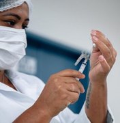 Quase 100 mil alagoanos já foram vacinados contra a Covid-19