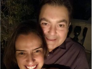 Faustão desmente Sonia Abrão ao vivo na Globo e diz que segue casado