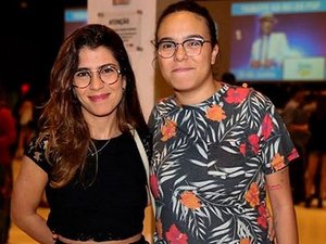 Mulher de Maria Gadu posta foto e confirma 1ª gravidez do casal