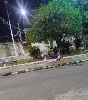 Homem é assassinado com cinco tiros na Praça Boa Esperança, no Vergel do Lago