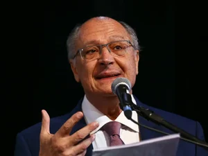 Alckmin: tarifaço de Trump afeta 3,3% das exportações brasileiras