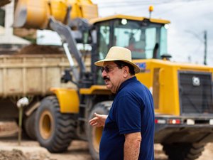 Prefeito de Rio Largo acompanha de perto recuperação da região central, danificada nas chuvas