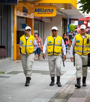 Ronda no Bairro reforça policiamento no Centro de Maceió durante o fim de ano