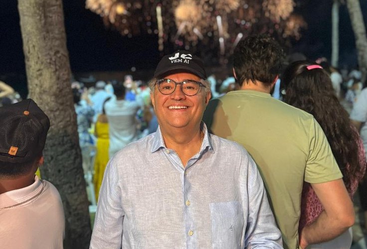 Na virada do ano, João Caldas sinaliza disputa eleitoral em 2026: ‘JC vem aí’