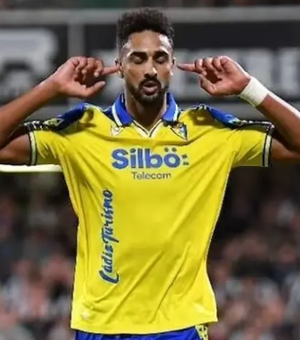 Botafogo avança pela contratação de Chris Ramos, do Cádiz CF