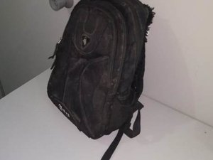 Homem fica nervoso, PM faz abordagem e encontra drogas em mochila