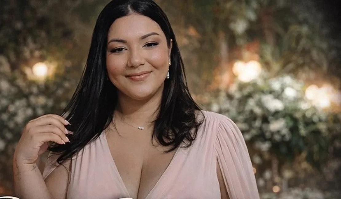 Colisão entre carro e van deixa mulher morta em Coruripe; esposo e filha ficam feridos