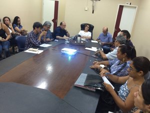 Após reunião, servidores públicos municipais decretam paralisação de 72 horas
