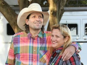 Morre ASA Branca, o locutor que revolucionou os rodeios no Brasil 