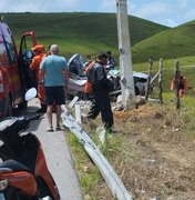 Acidente em Porto Calvo deixa homem morto e preso às ferragens