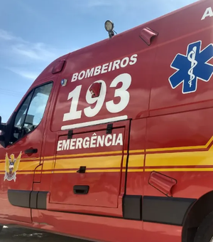 Idoso de 76 anos fica ferido após cair de telhado no Trapiche da Barra