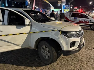 Emboscada deixa um morto e um ferido em posto de combustíveis na Serraria, em Maceió